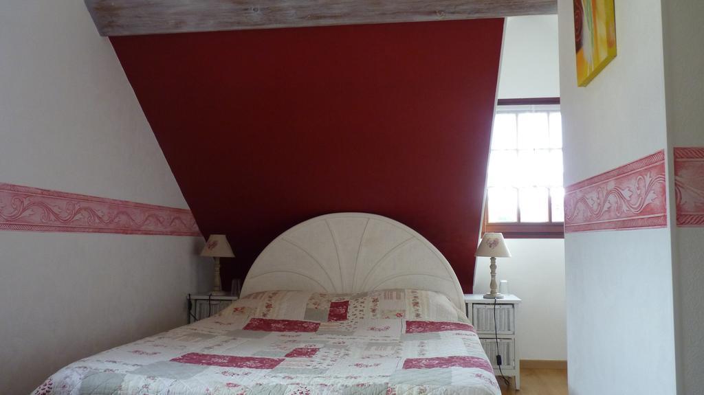 La Cyrillaure Bed & Breakfast Mosnes Exterior photo