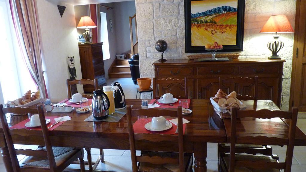 La Cyrillaure Bed & Breakfast Mosnes Exterior photo